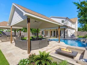1003 Wakefield Drive, Houston TX 77018