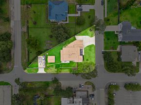1003 Wakefield Drive, Houston TX 77018