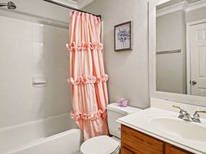 13026 Skyview Bend Drive, Houston TX 77047