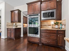 10227 Grape Creek Grove Lane, Cypress TX 77433