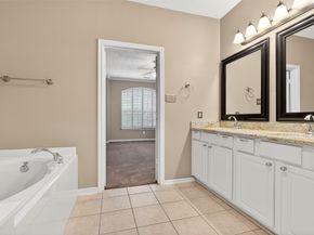 154 W Burberry Circle, The Woodlands TX 77384
