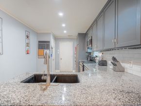 2322 Hadden Hollow Drive, Houston TX 77067