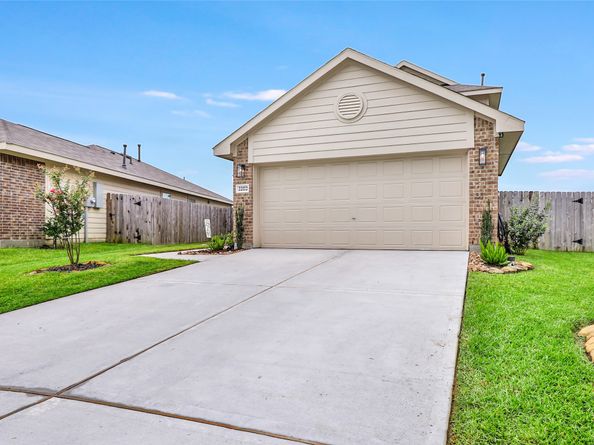 22172 Umbria Hills Drive, New Caney TX 77357