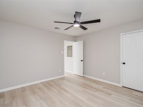 11003 Mossy Hollow Lane, Houston TX 77075