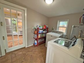 6719 Meadowlawn Street, Houston TX 77023