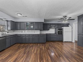 1809 Westway Avenue, Garland TX 75042