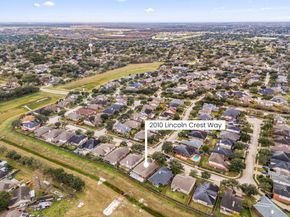 2010 Lincoln Crest Way, Sugar Land TX 77498