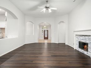 2010 Lincoln Crest Way, Sugar Land TX 77498