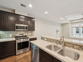 1214 Sampson Street, Houston TX 77003