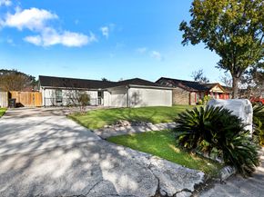 4903 Cairnleigh Drive, Houston TX 77084