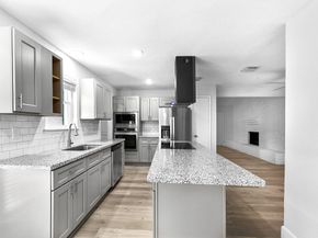 4903 Cairnleigh Drive, Houston TX 77084