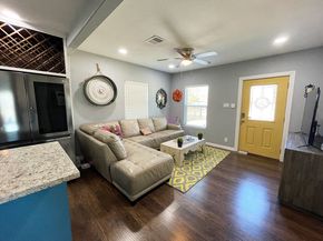 720 Caperton Street, Houston TX 77022