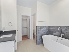 760 W Donovan Street, Houston TX 77091