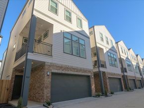 760 W Donovan Street, Houston TX 77091