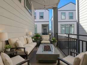 760 W Donovan Street, Houston TX 77091