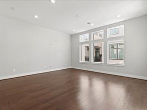 760 W Donovan Street, Houston TX 77091