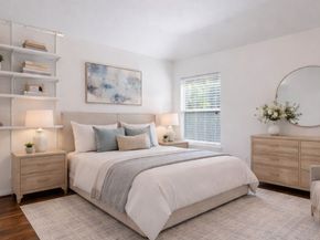 11 Korbel Ct, The Woodlands TX 77382