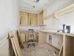 1614 Woodcrest Drive, Houston TX 77018