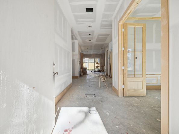 1614 Woodcrest Drive, Houston TX 77018