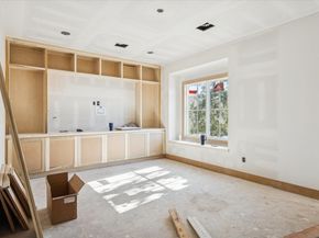 1614 Woodcrest Drive, Houston TX 77018