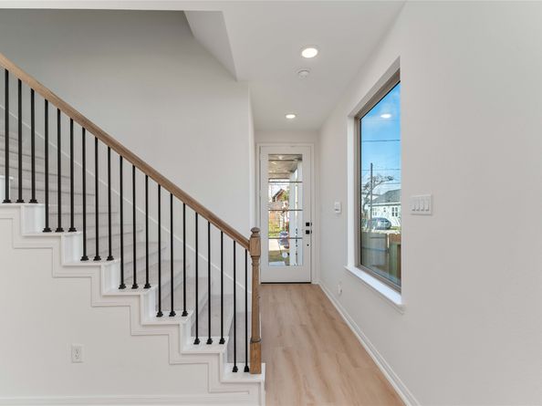 3510 Delhi Street, Houston TX 77022