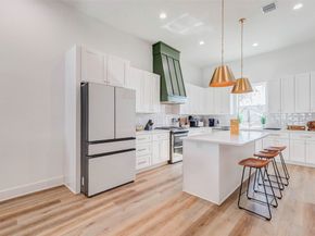 1307 E 27th Street A, Houston TX 77009