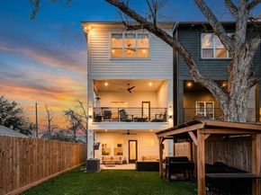 1307 E 27th Street A, Houston TX 77009