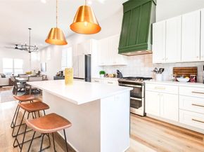 1307 E 27th Street A, Houston TX 77009