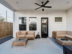 1307 E 27th Street A, Houston TX 77009