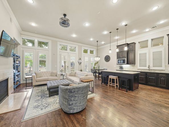 1810 Upland Lakes, Houston TX 77043