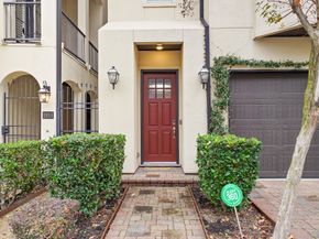 1810 Upland Lakes, Houston TX 77043