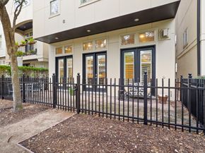 1810 Upland Lakes, Houston TX 77043