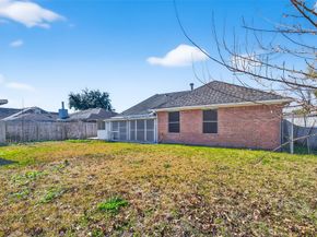 9927 Glenkirk Drive, Houston TX 77089