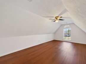 9927 Glenkirk Drive, Houston TX 77089