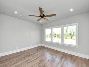 6322 Milwee Street B, Houston TX 77092