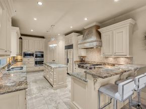 75 S Player Crest Circle, Spring TX 77382