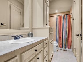 75 S Player Crest Circle, Spring TX 77382