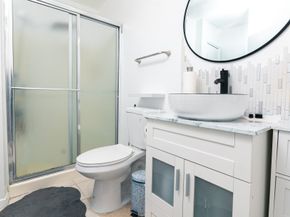 7965 Kendalia Drive, Houston TX 77036