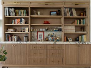 7811 Wickersham Lane, Houston TX 77063