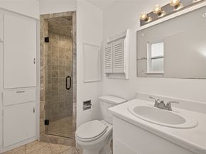 6030 Benning Drive, Houston TX 77096