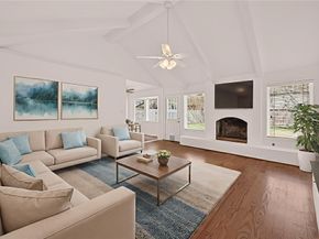 6030 Benning Drive, Houston TX 77096