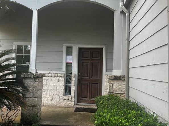 12906 Pecan Shores Drive, Houston TX 77044