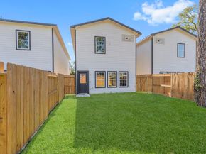 8155 Crestview Drive, Houston TX 77028