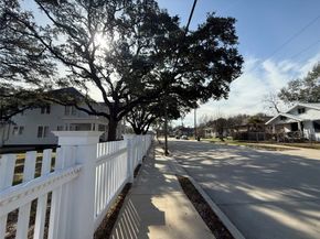 412 Waco Street, Conroe TX 77301