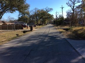 10441 Wicklowe, Houston TX 77016