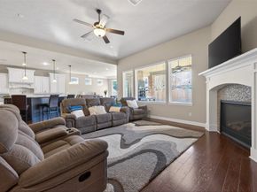 17215 Sages Ravine Drive, Humble TX 77346