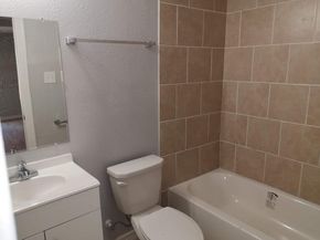 3821 Wipprecht Street, Houston TX 77026