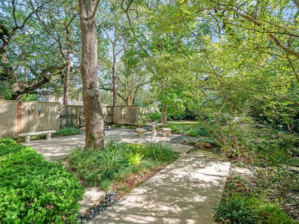 1325 Milford, Houston TX 77006