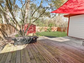 35 N Wavy Oak Circle, The Woodlands TX 77381