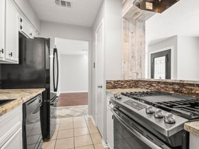 35 N Wavy Oak Circle, The Woodlands TX 77381